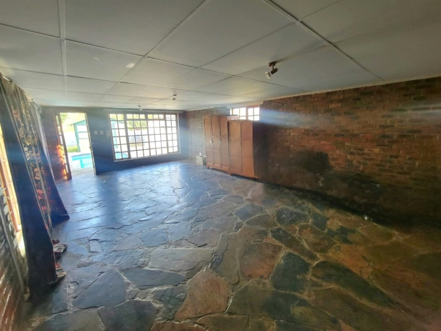3 Bedroom Property for Sale in Presidentia Free State
